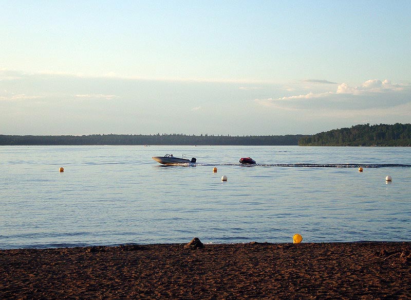 090702_51_greenwaterlake