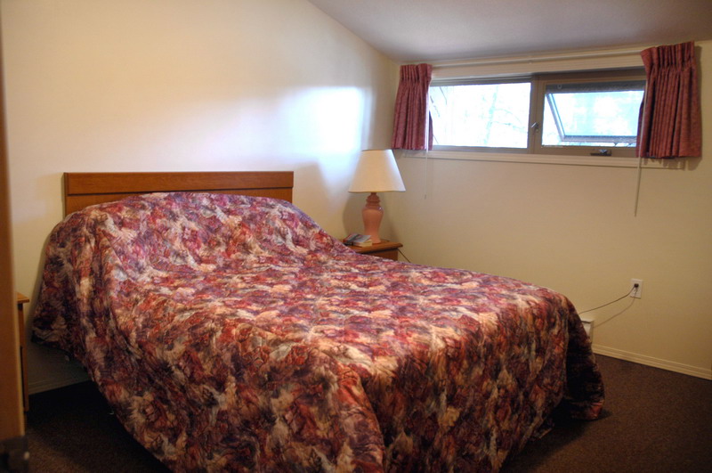 091121_11_cypress_condo