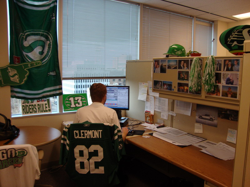 091120_04_riderpridework