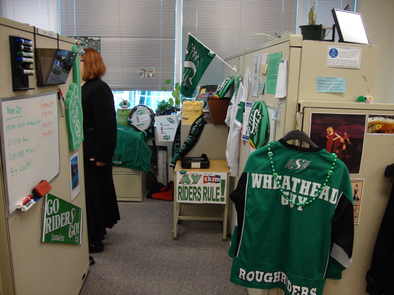 091120_05_riderpridework