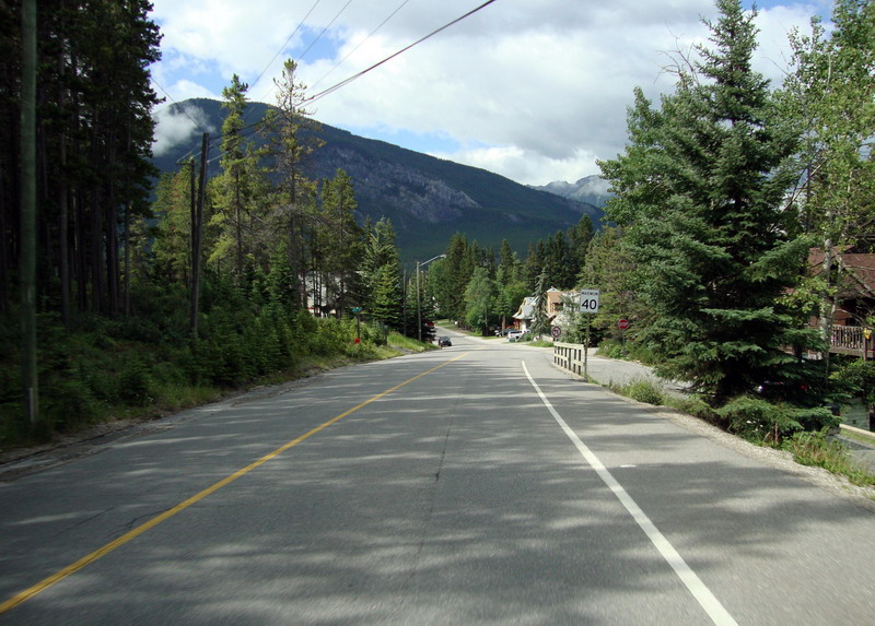 090715_05_tunnelmountain