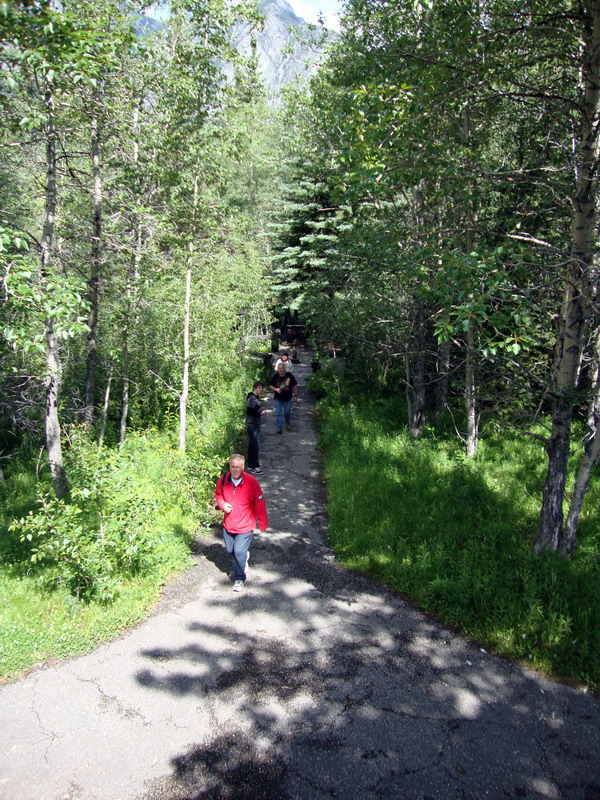 090715_28_banff_caveandbasin