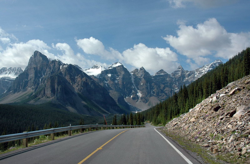 090716_025_valleyofthetenpeaks