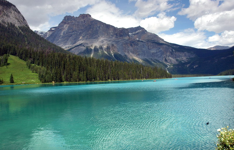 090716_102_emeraldlake