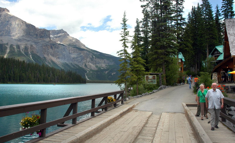 090716_110_emeraldlake