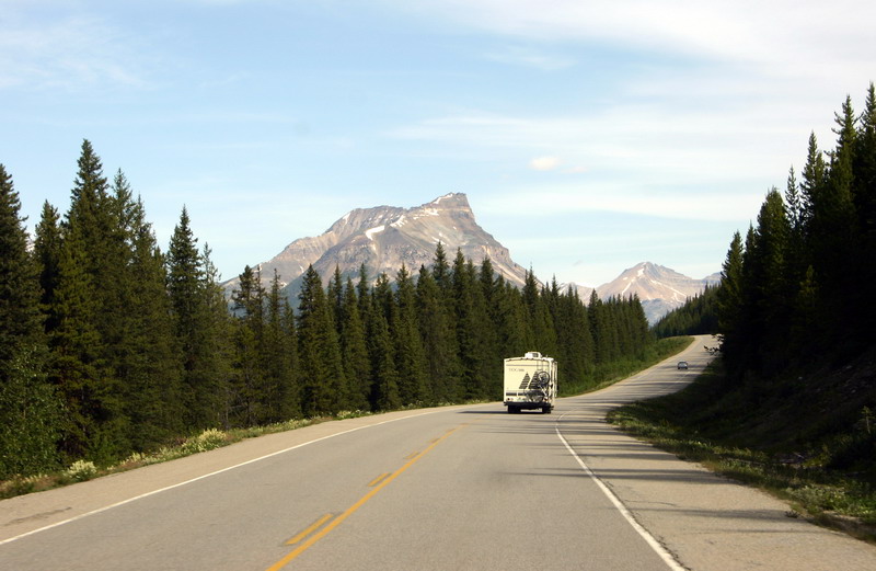 090717_000t_icefieldsparkway