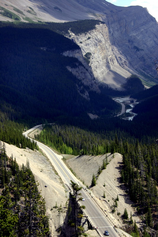 090717_087t1_icefieldsparkway_bigbend
