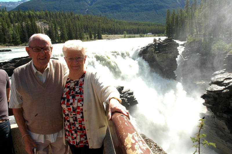090720_008_athabascafalls