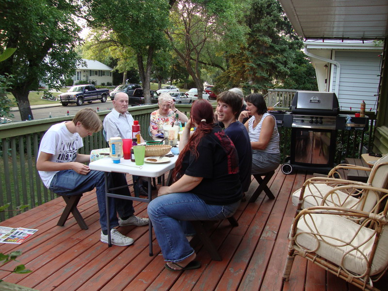 090801_16_home