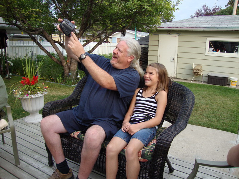 090804_06_stephensons_nico_emily