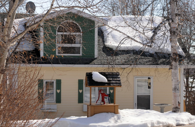 100313_21_kenosee_cabin