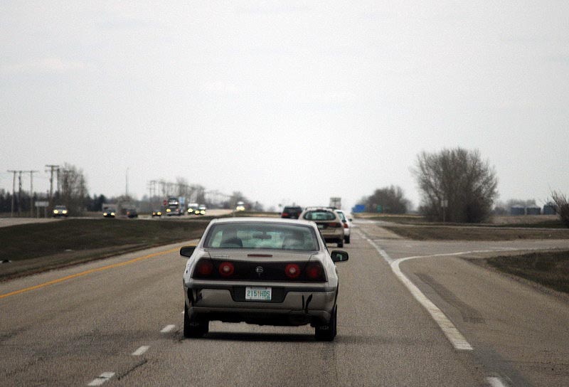100509_07_highway1_gord_passing_us