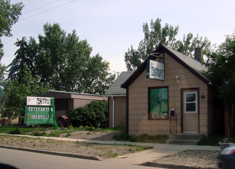 100624_03_estevan