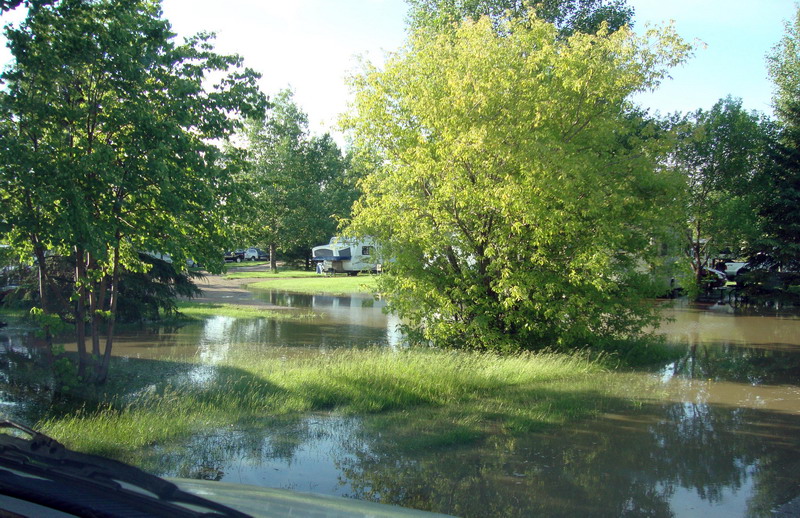 100630_04_16westrvparksaskatoon