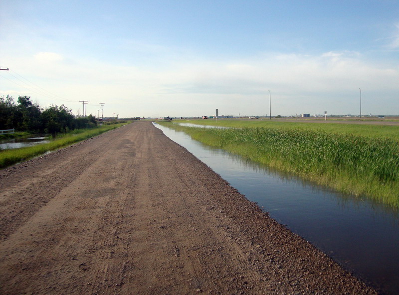 100630_11_16westrvparksaskatoon