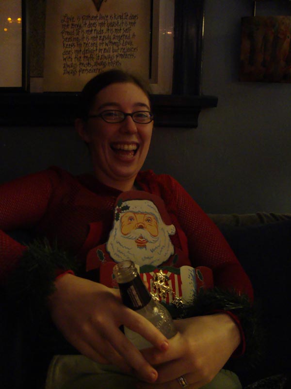 101204_09_uglyxmassweaterparty_hayley