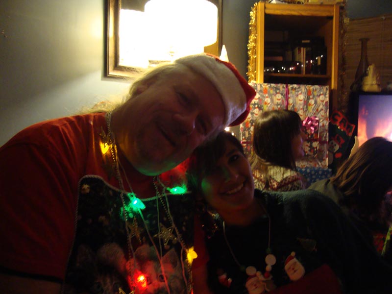 101204_17_uglyxmassweaterparty_nico_azteca
