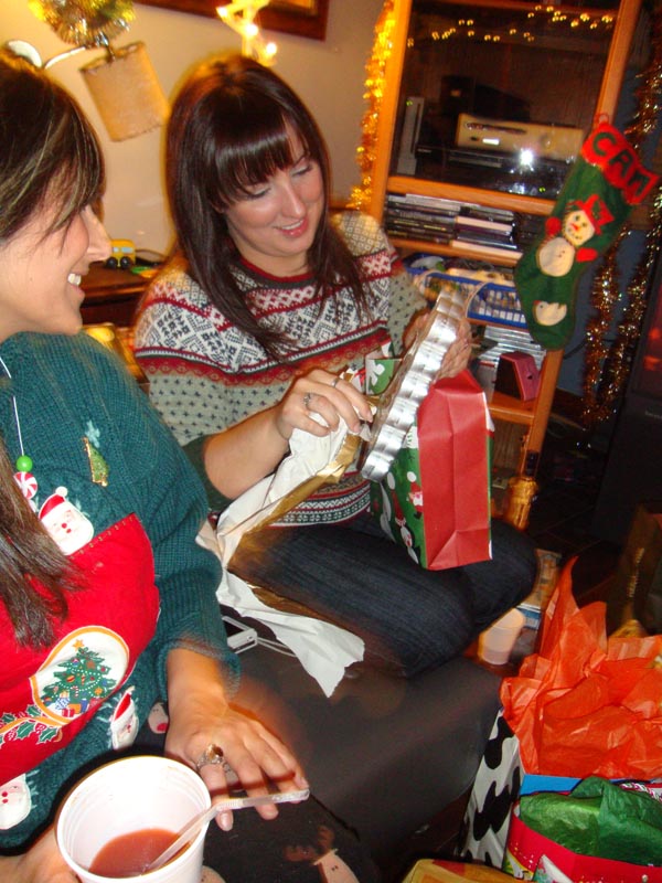 101204_41_uglyxmassweaterparty
