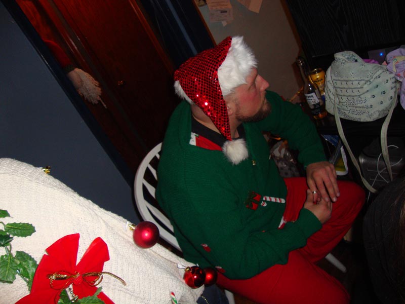 101204_61_uglyxmassweaterparty