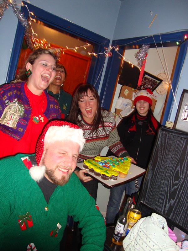 101204_62_uglyxmassweaterparty