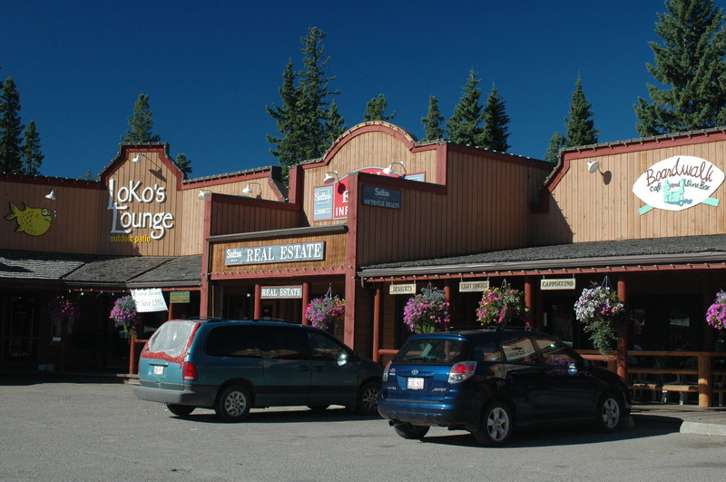 100825_072_braggcreek
