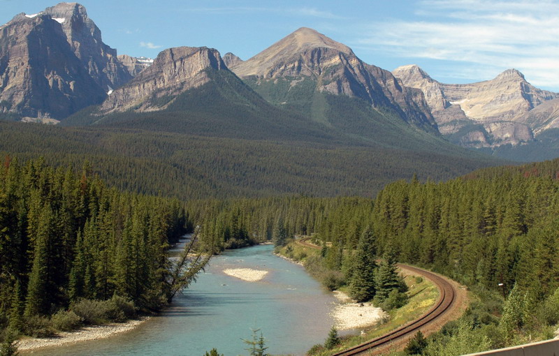 100825_114_bowvalleyparkway