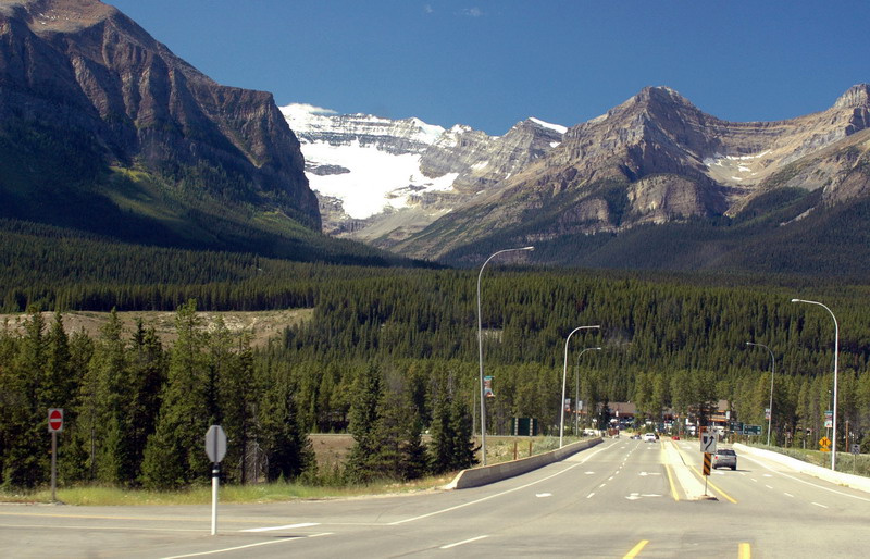 100825_115_bowvalleyparkway