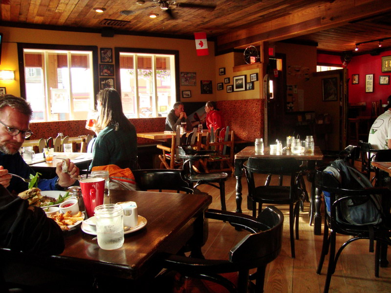 100826_090_revelstoke