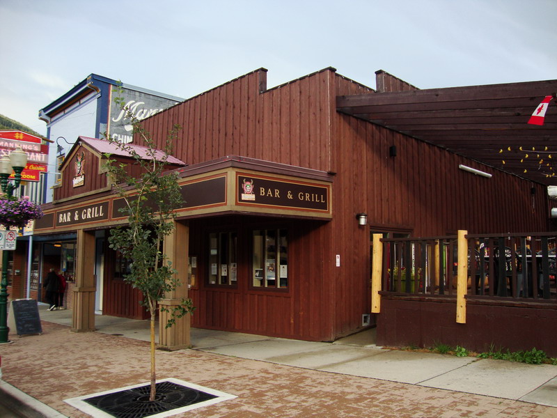 100826_093_revelstoke