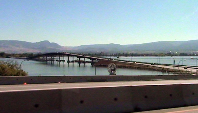 100902_037a_westbank