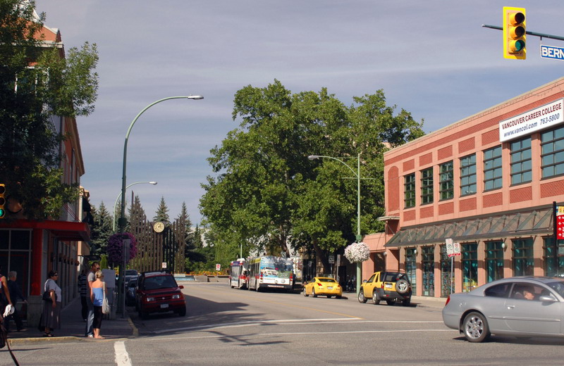100902_090_kelowna