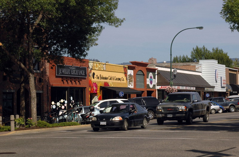 100902_091_kelowna