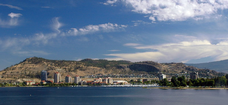 100903_02_kelowna