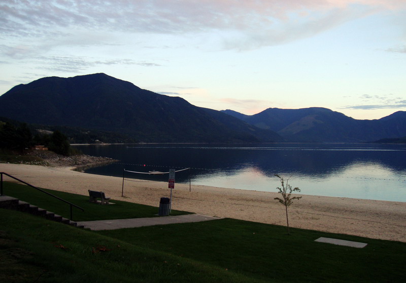 100903_67_nakusp