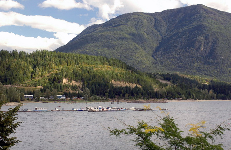100904_25_nakusp