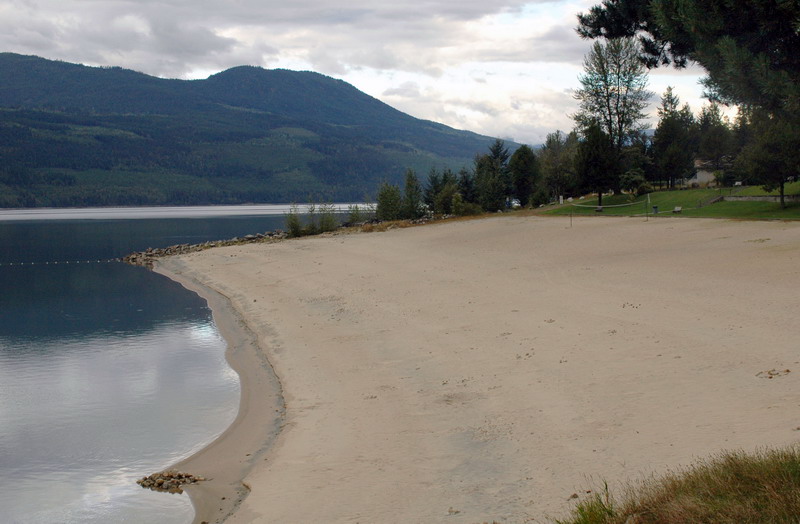 100905_011_nakusp