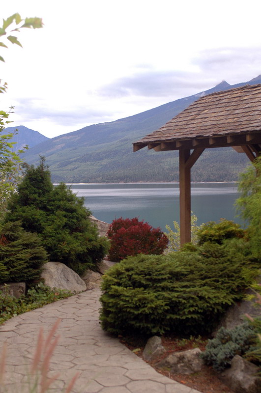 100905_014_nakusp
