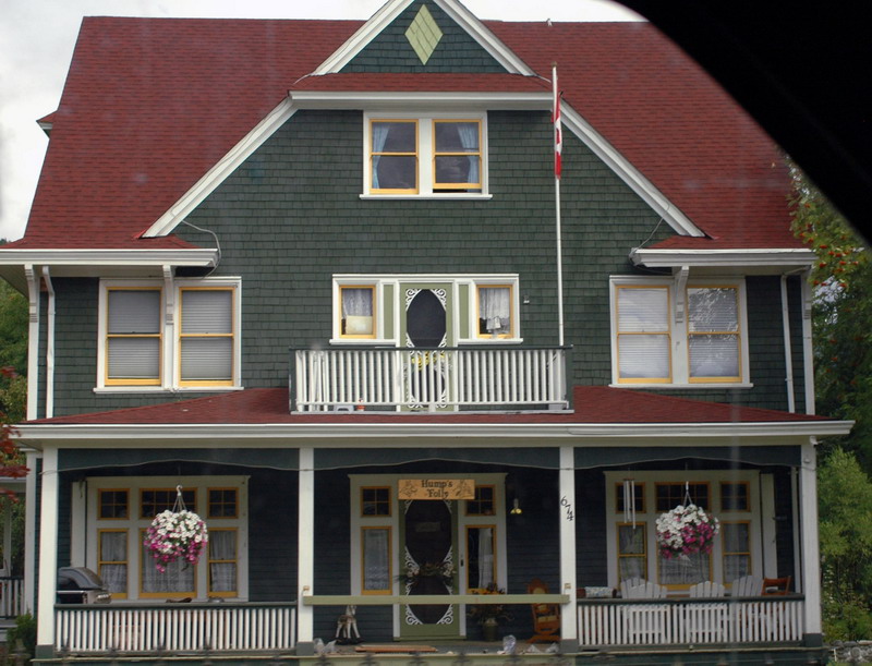 100905_042_kaslo