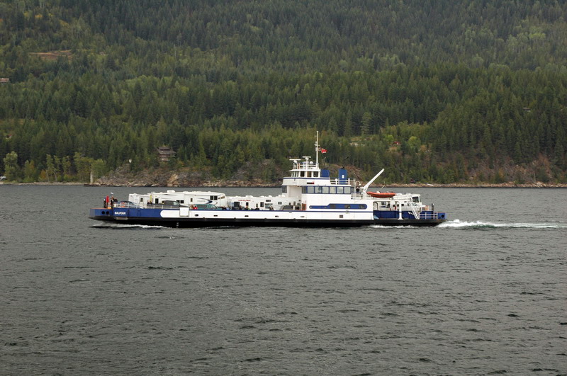 100905_102_kootenaylakeferry