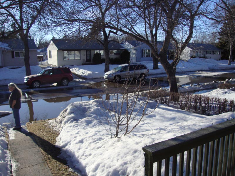 110331_02_lakefront