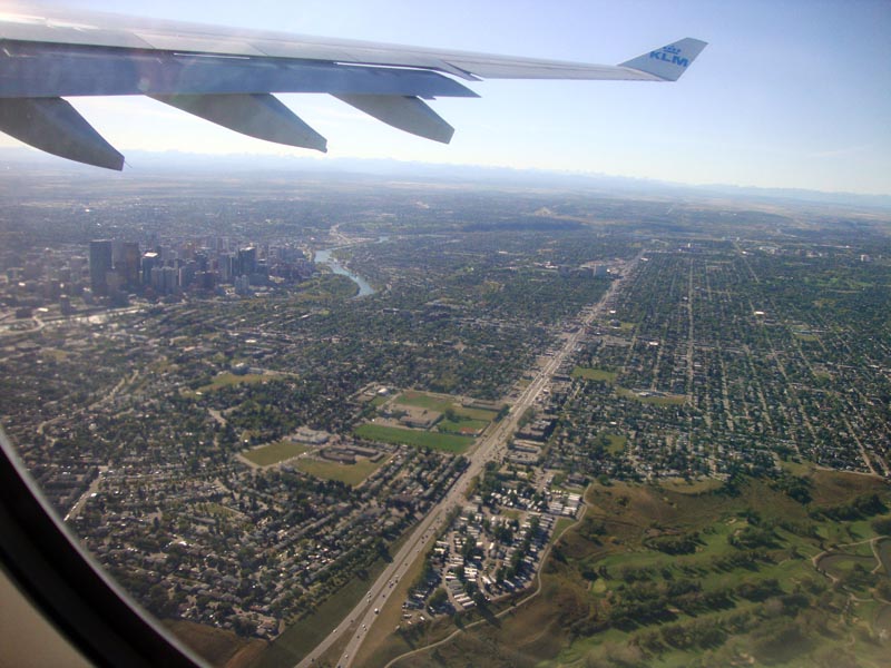 110920_031_flightklm_calgary