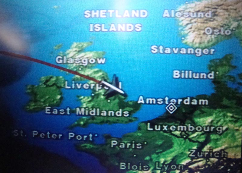 110921_001_flightklm