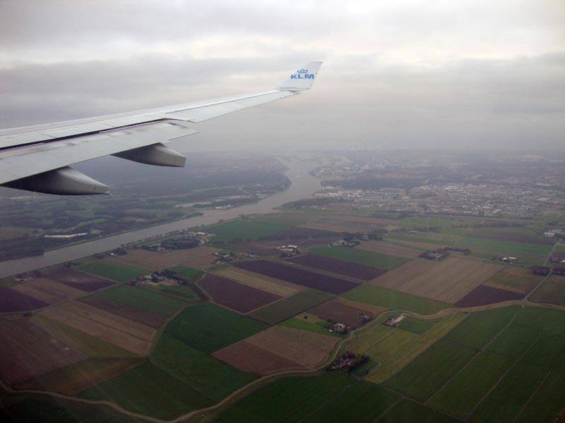110921_007_flightklm_northseacanal