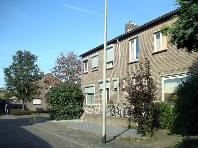 110923_054_heerlen_cornerhouse_oldhome