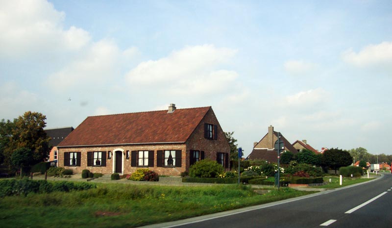 110927_008_ontheroad
