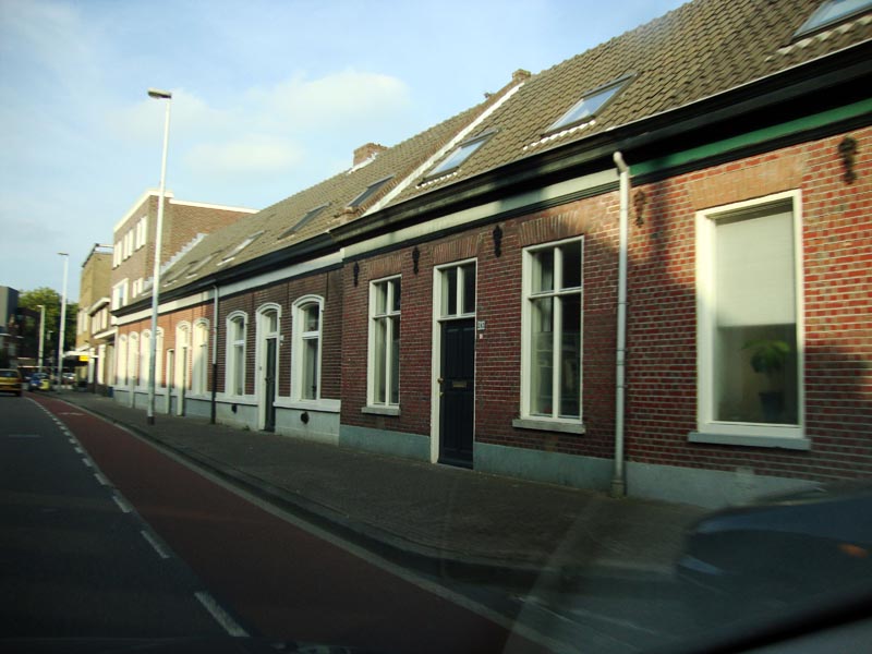 110927_012_eindhoven