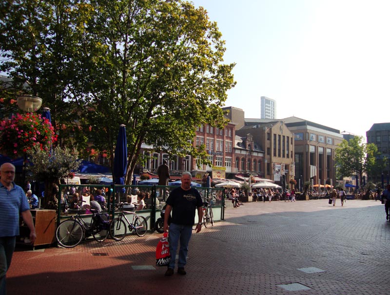 110928_016_eindhoven