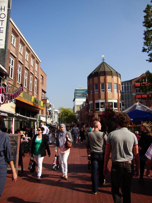 110928_017_eindhoven