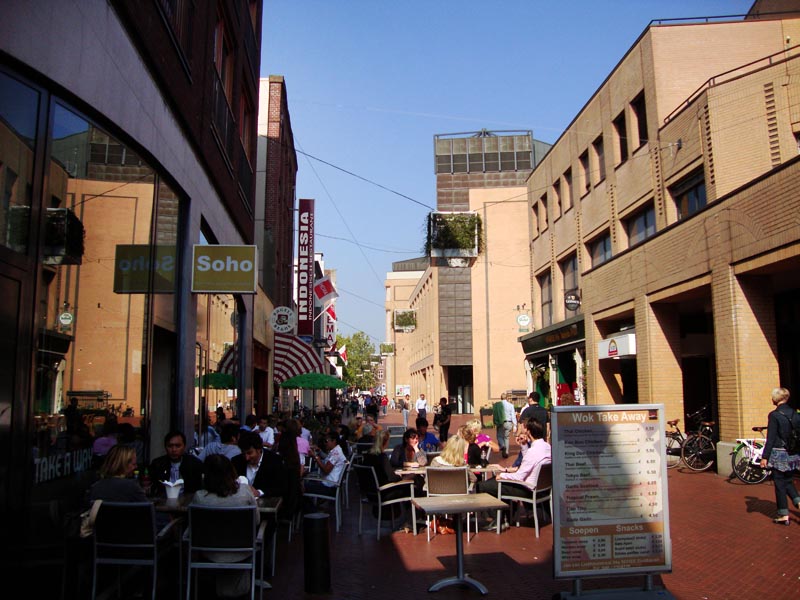 110928_020_eindhoven