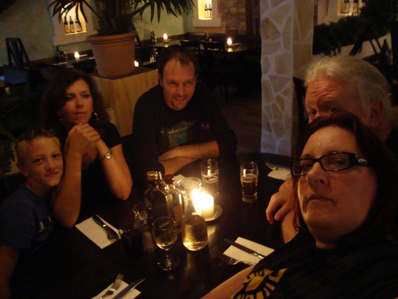 110928_048_eindhoven_brian_els_maurice_nico_marlies